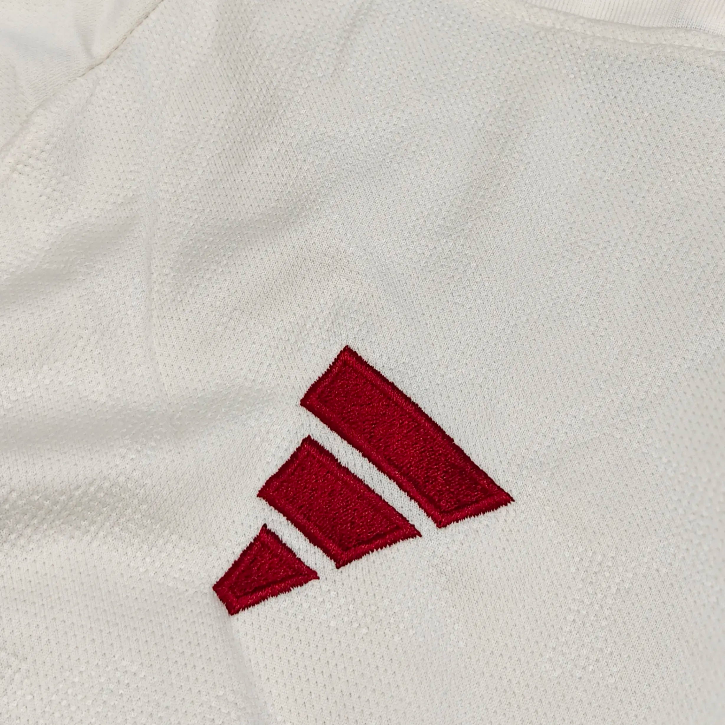 LIVERPOOL AWAY OFFICIAL KIT 2025/26