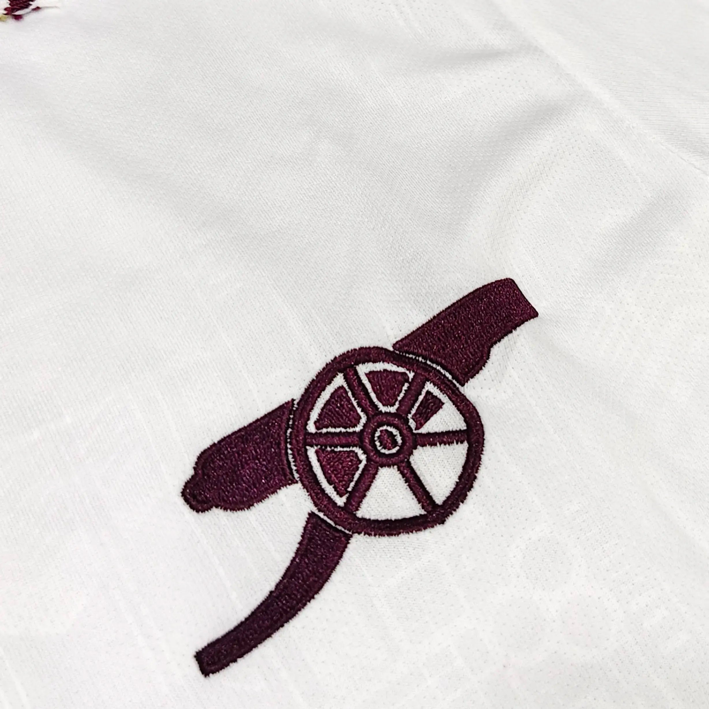 ARSENAL SECOUND AWAY WHITE OFFICIAL PREMIUM KIT 2025/26