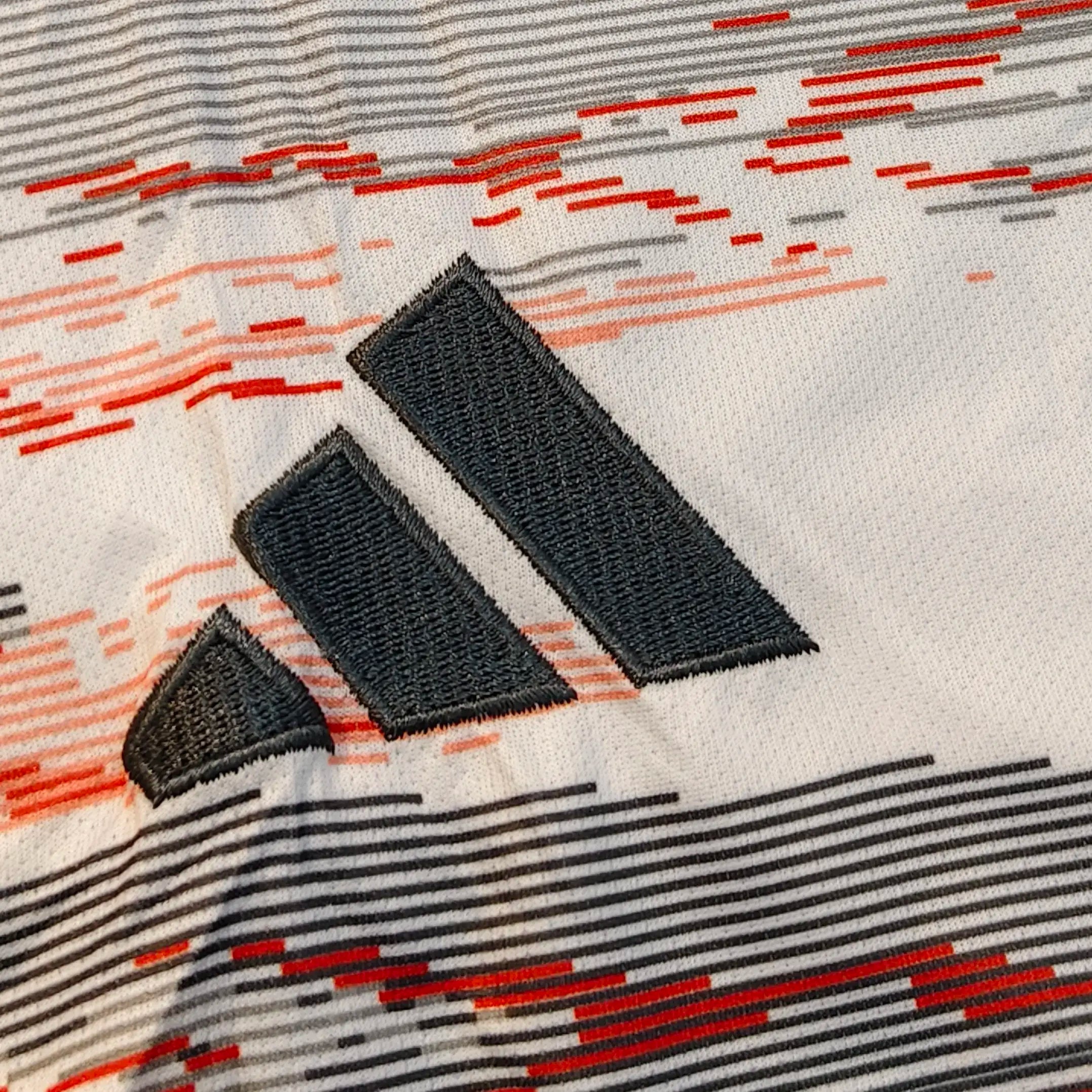 BAYERN AWAY KIT 2025/26 OFFICIAL KIT